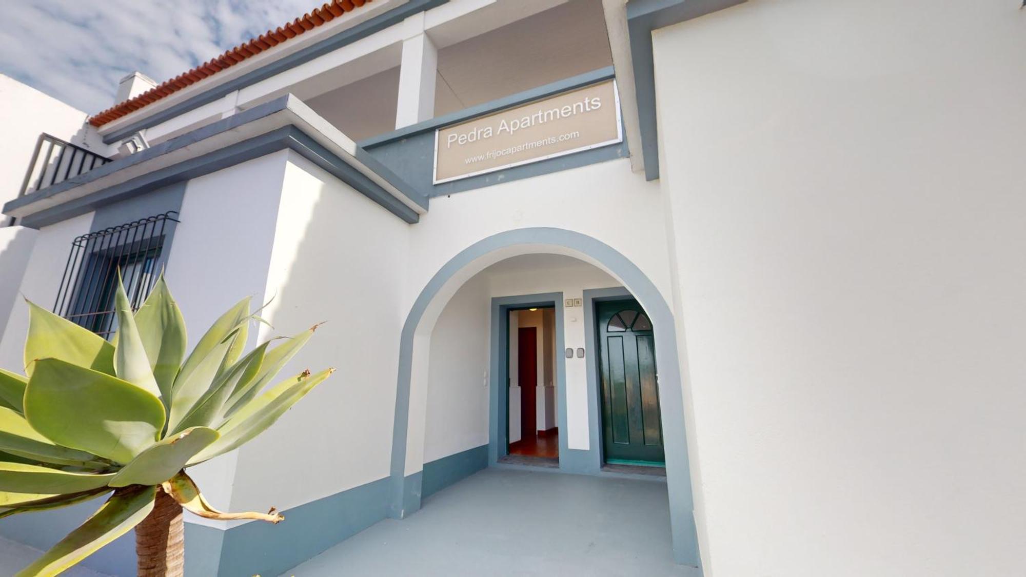 Azores Pedra Apartments - T0 E T1 Ponta Delgada Buitenkant foto